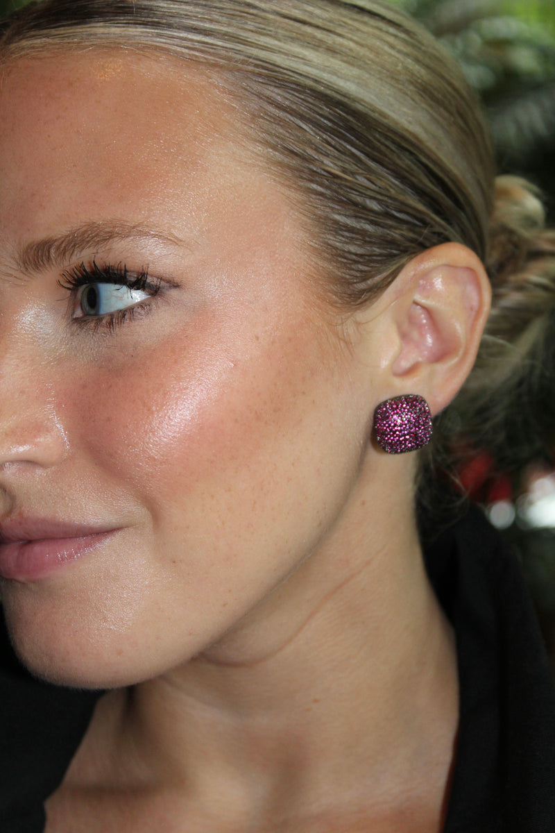 Soiree Studs - Magenta