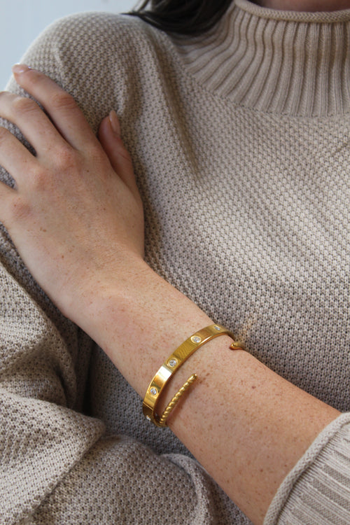 Gold Solitaire Bangle